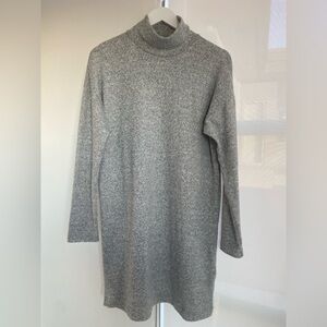 Uniqlo Soft Turtle Neck Light Grey Heather Sweater Dress